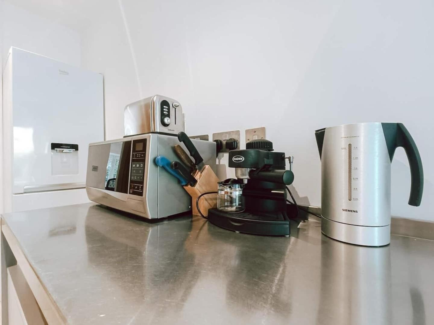The Sandy Studio Flat In Petersham Strawberry Hill Екстериор снимка