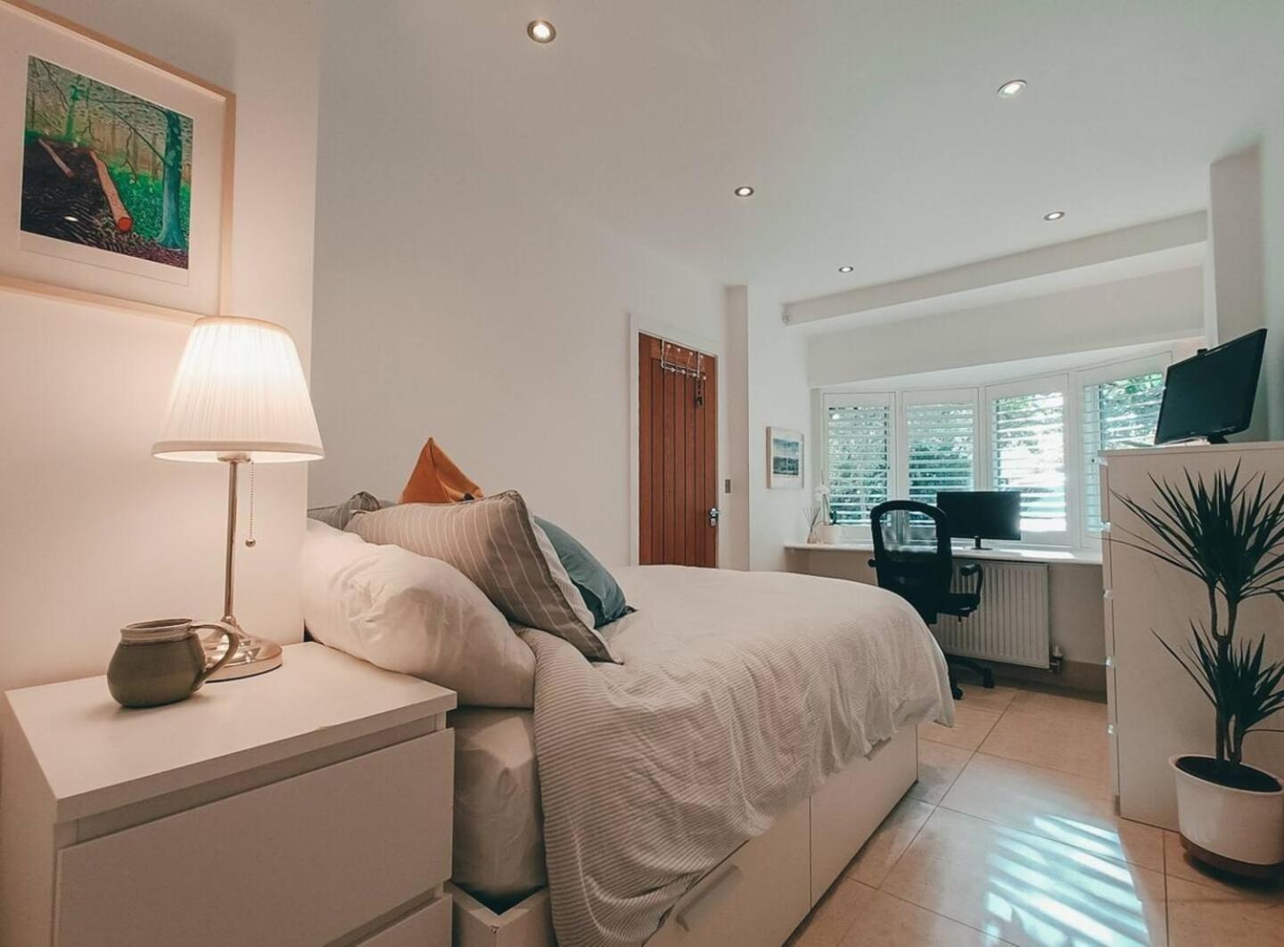The Sandy Studio Flat In Petersham Strawberry Hill Екстериор снимка